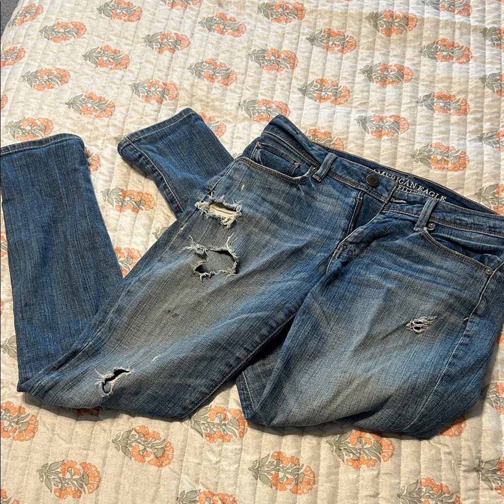 Women's Blue Distressed Skinny Jeans